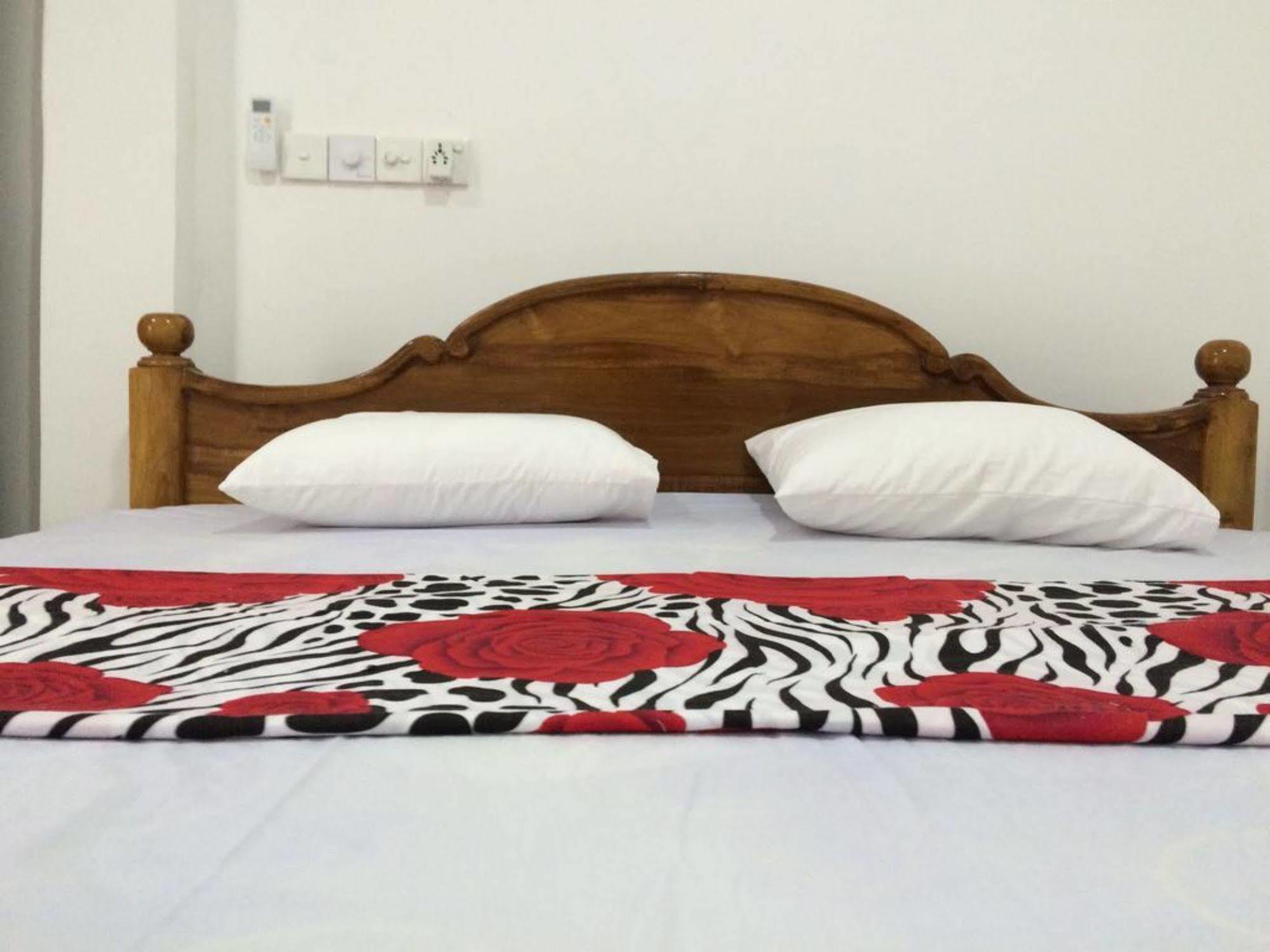 Sun Rest Mirissa 호텔 Banduramulla 외부 사진